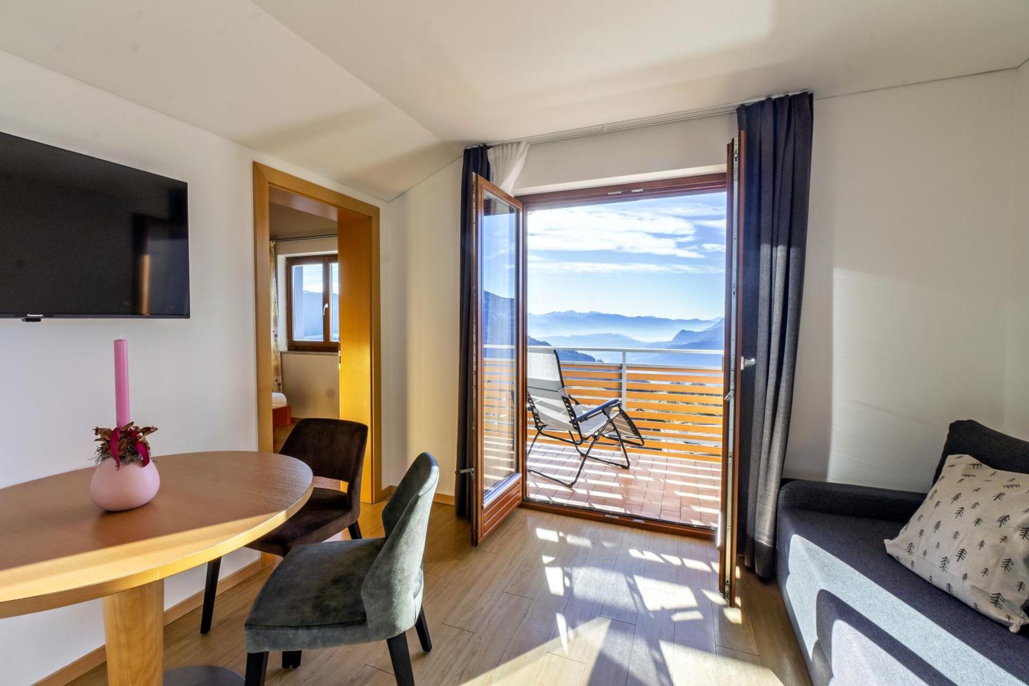 Pension Schlaneiderhof Meltina Esterno foto